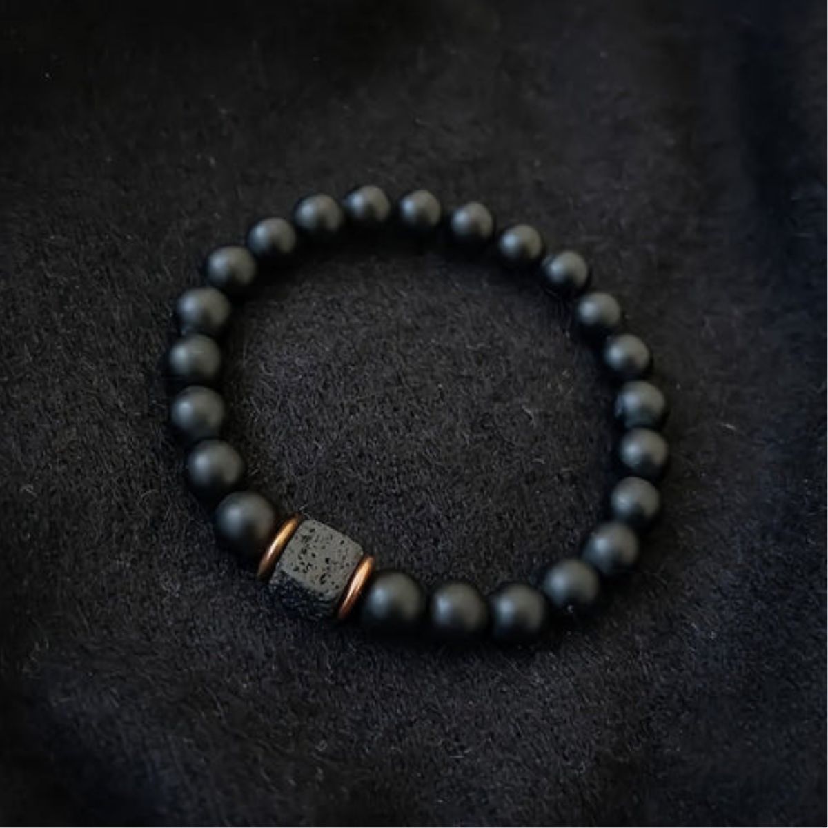 Men’s volcanic stone bracelet with black agate beads